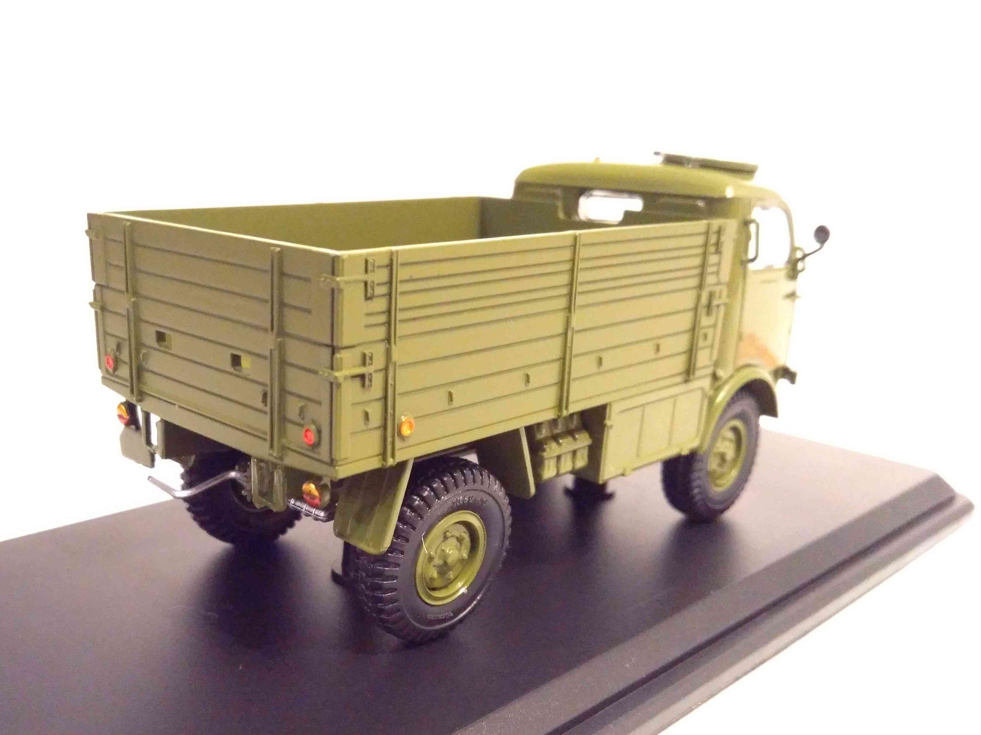 Tatra 805 valník 1:43 Premium ClassiXXs