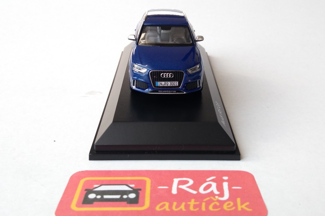 Audi Q3 RS 1:43 Schuco