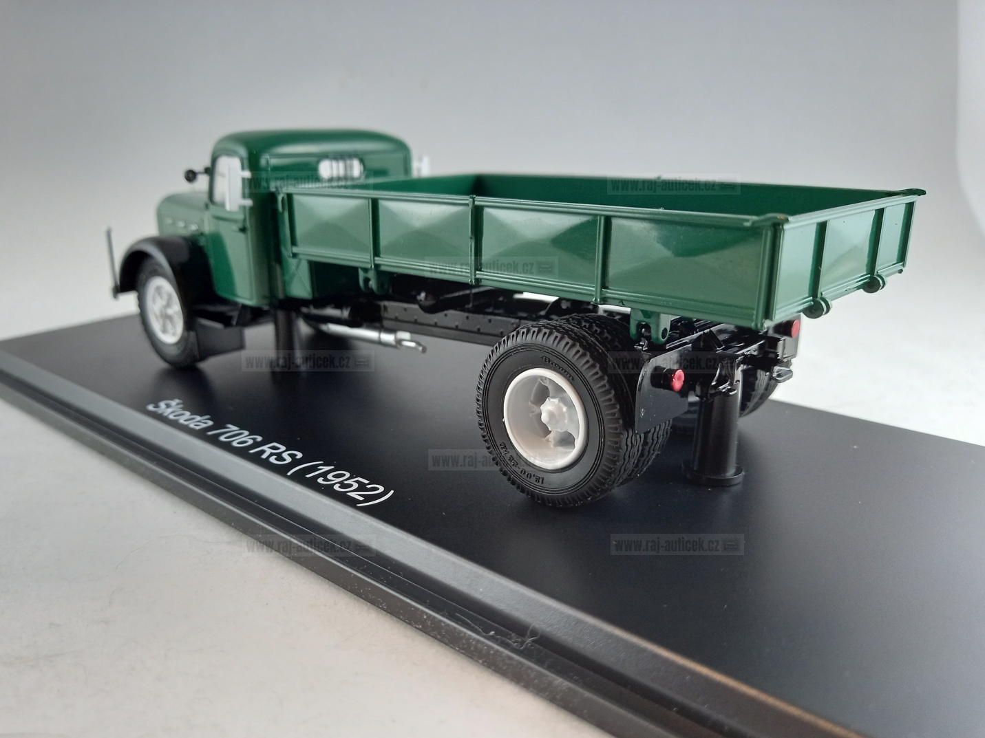 Škoda 706 RS sklápeč r. 1952 1:43 Premium ClassiXXs