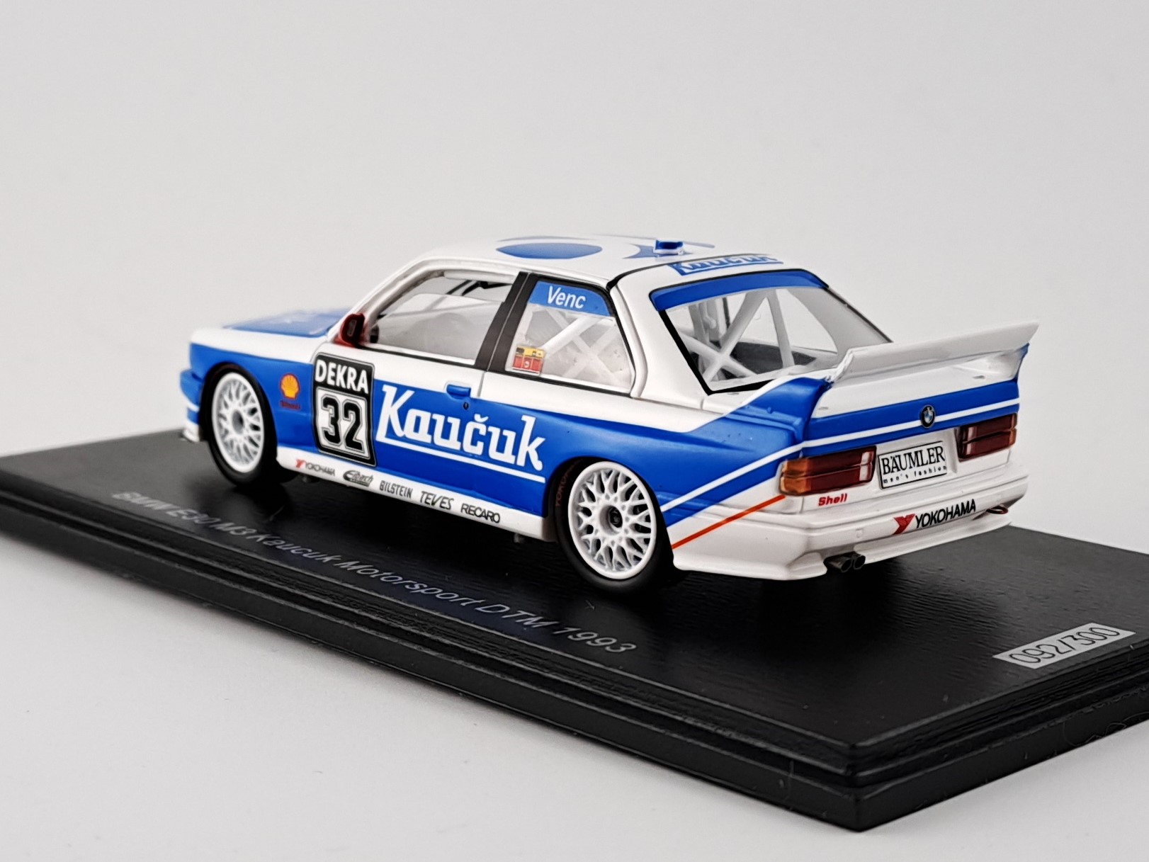 BMW M3 E30 no.32, Venc, DTM 1993 1:43 Spark