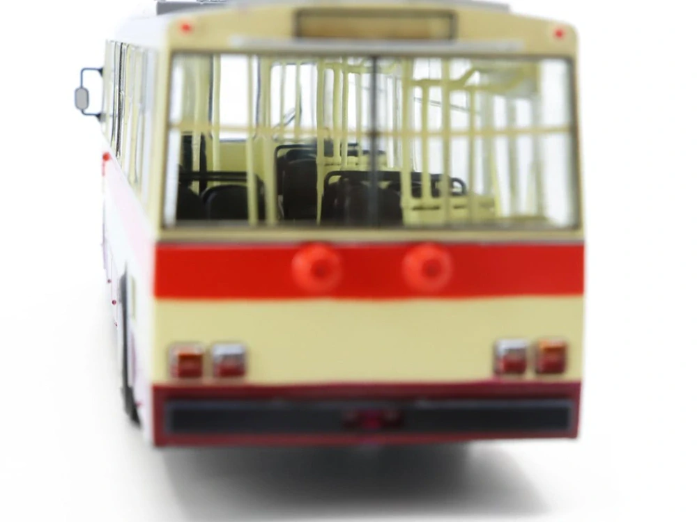 Škoda 14Tr trolejbus Pardubice 1:43 Auto Historia