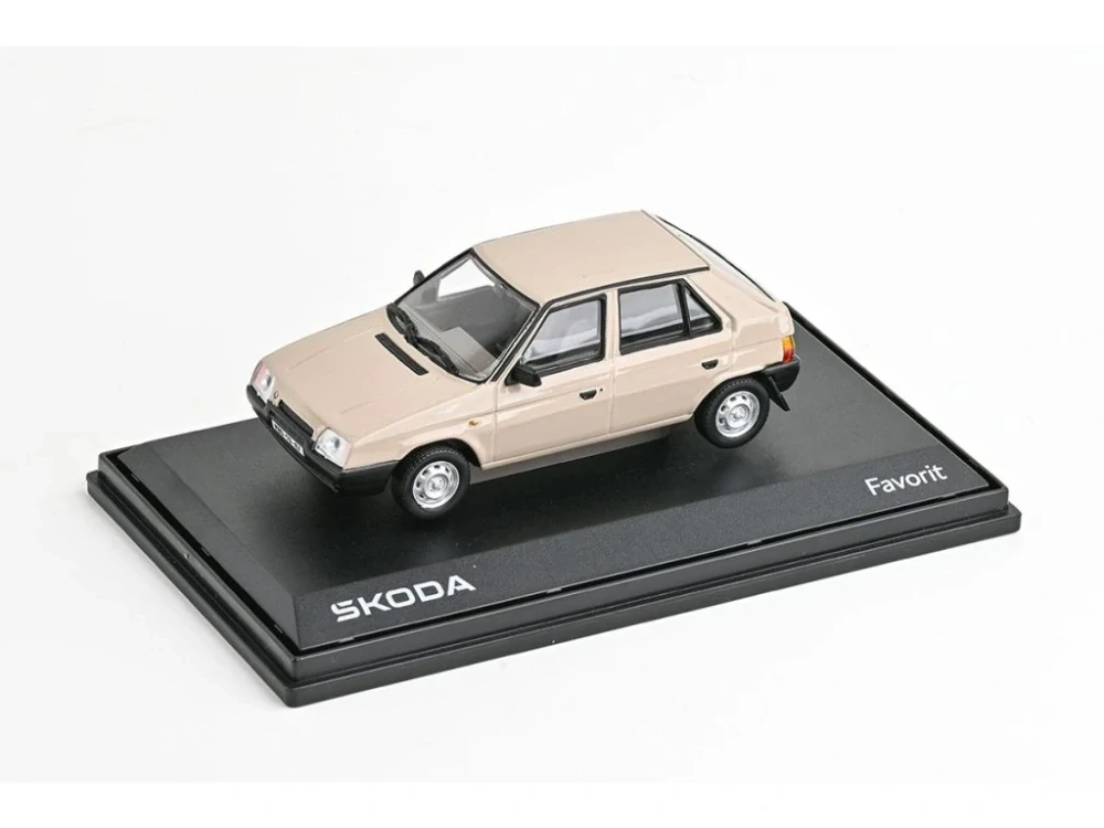 Škoda Favorit 136L (1988) - Béžová 1:43 Abrex