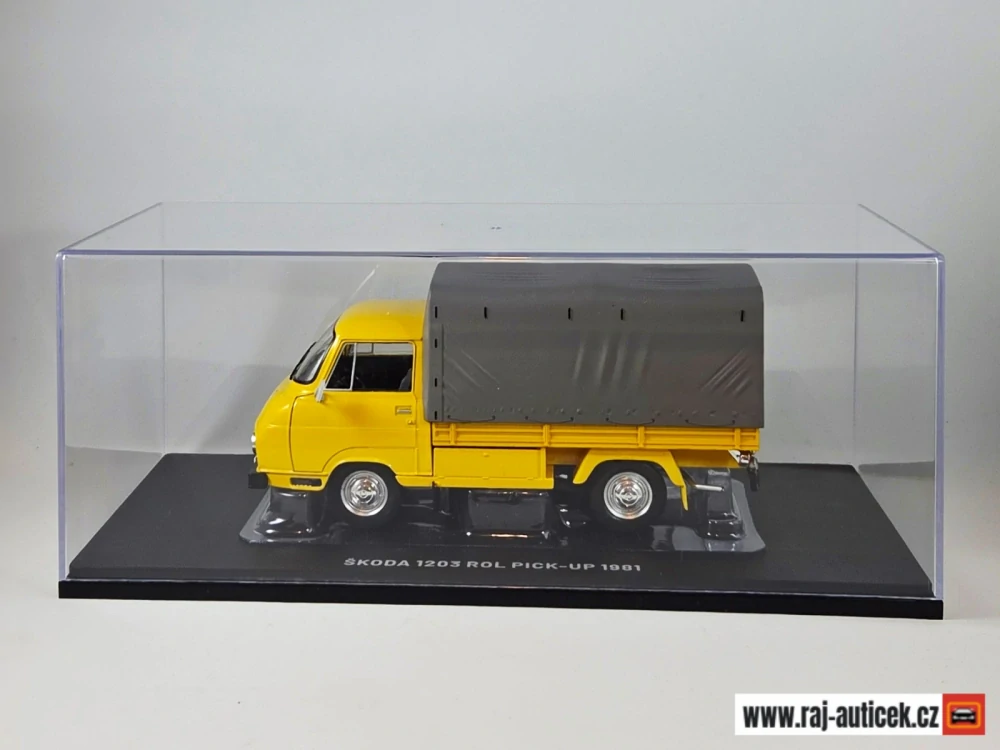 Škoda 1203 ROL 1:24 časopis Nadčasové Ikony no.11 s modelem