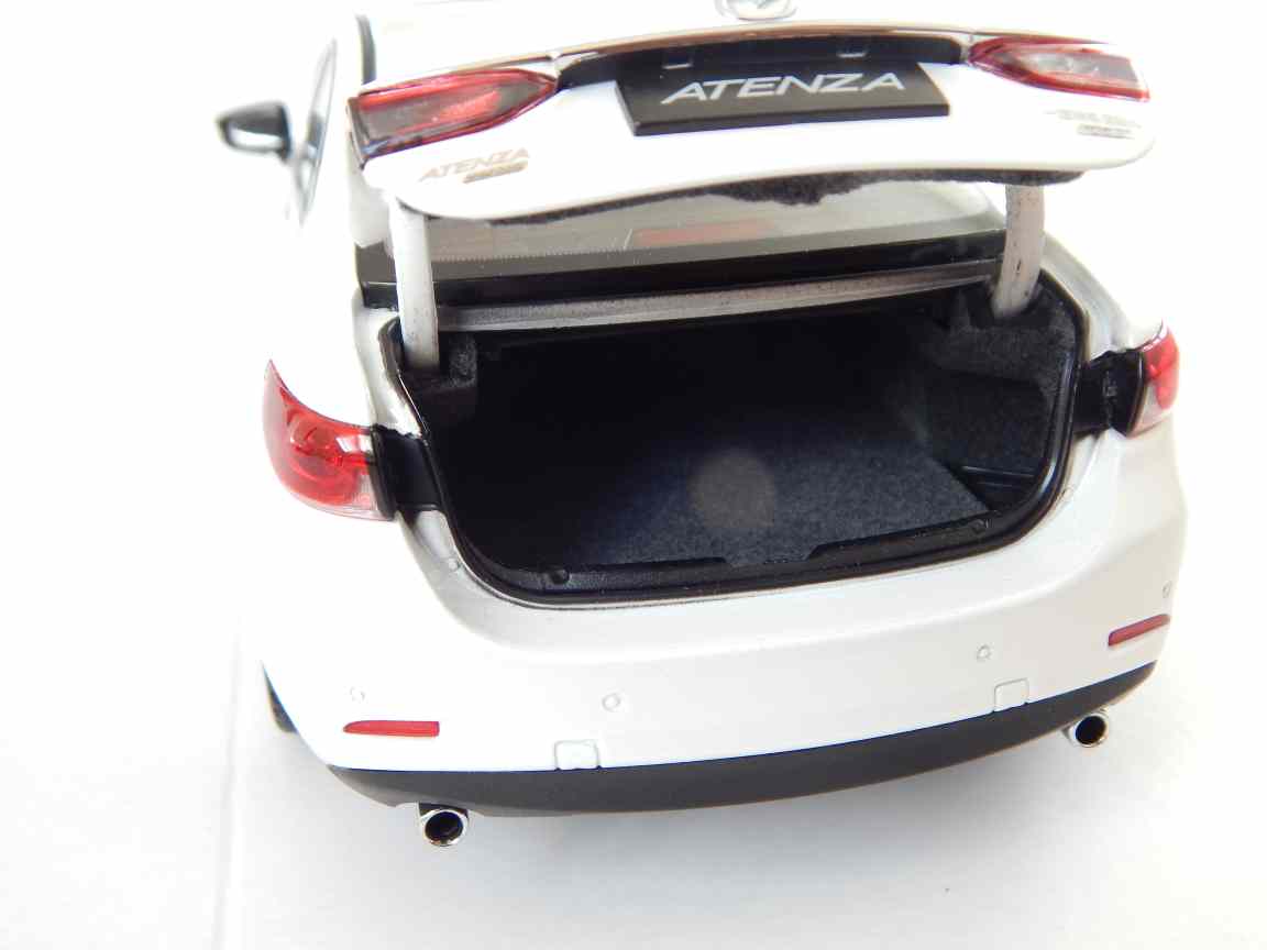 Mazda 6 2013 1:18 Dorlop