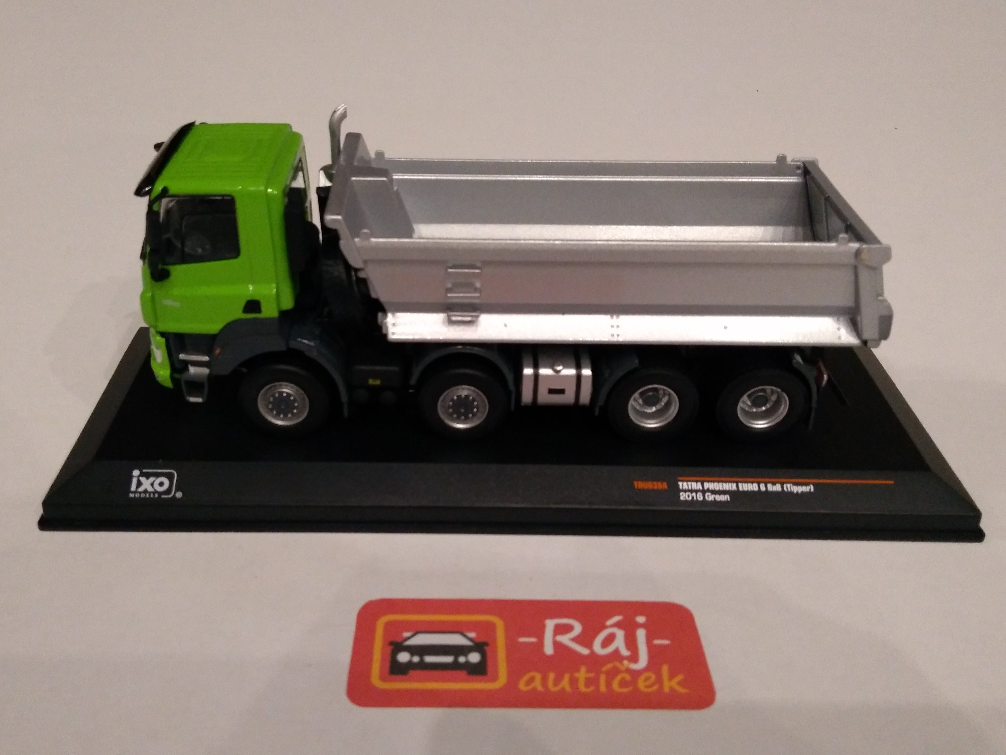 Tatra Phoenix Euro 6 8x8 1:43 IXO