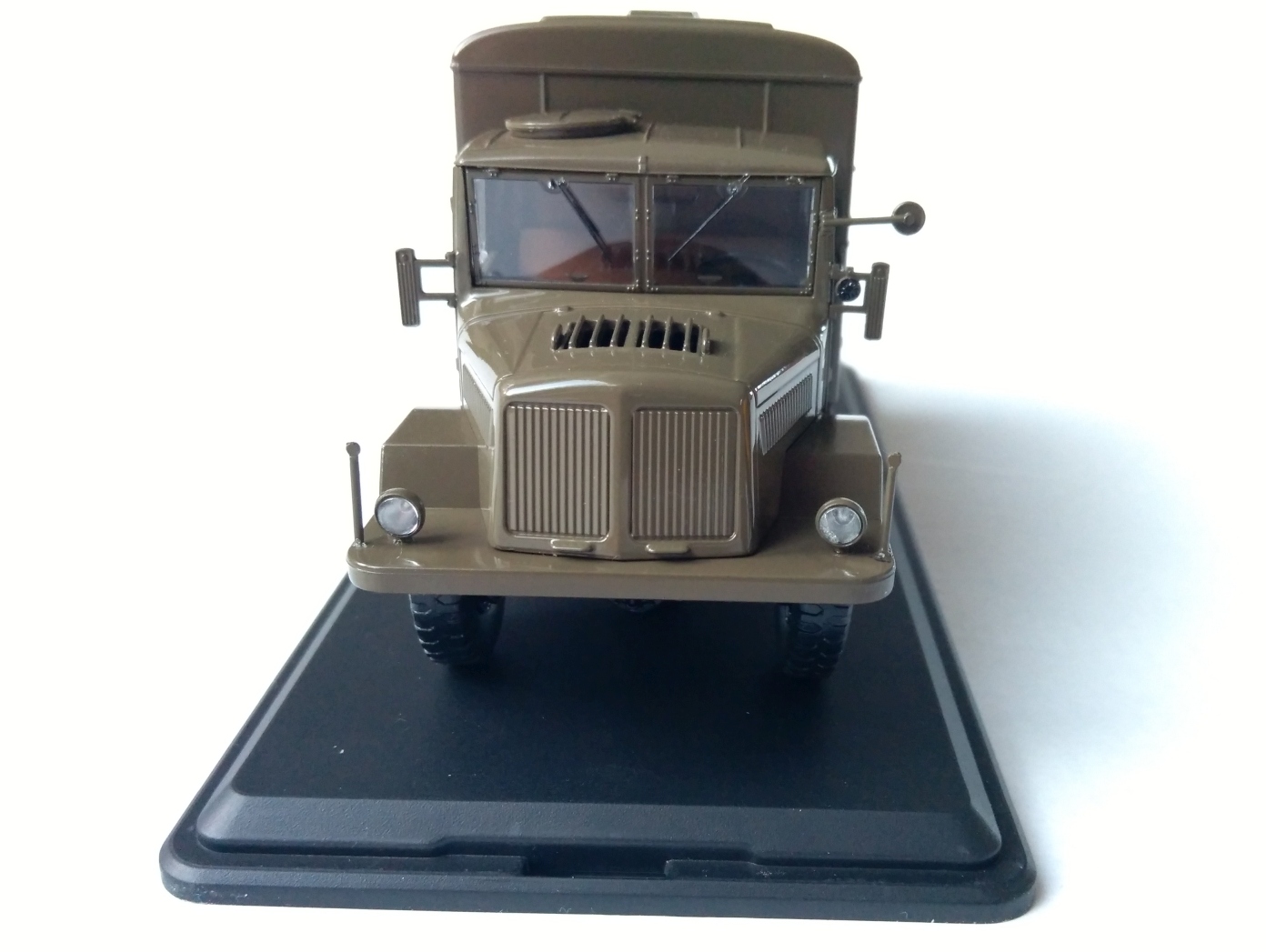 Tatra 128 vojenská skříň 1:43 Premium ClassiXXs