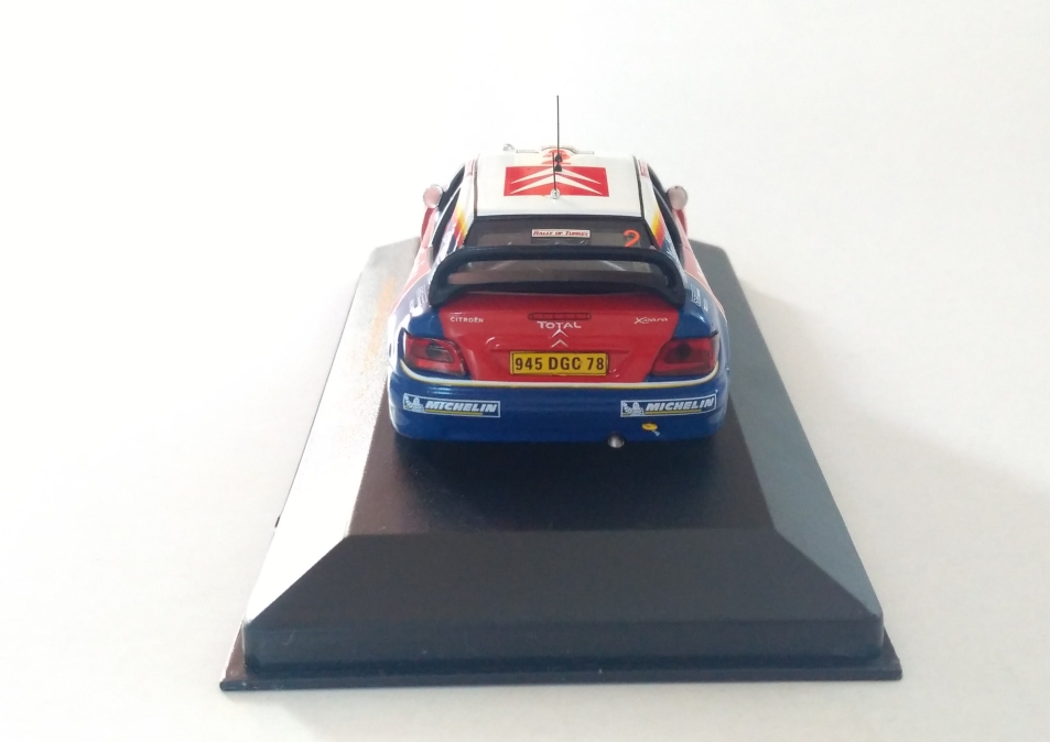 Citroen Xsara WRC Sainz 2005 1:43 IXO