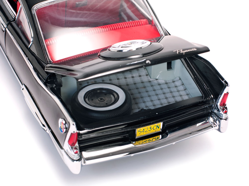 Plymouth Fury Hard Top 1:18 Sun Star