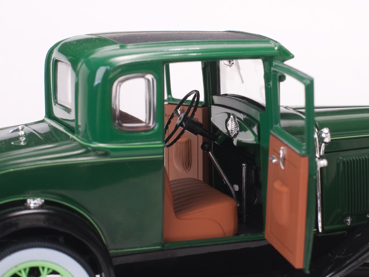 Ford Model A Coupe 1:18 Sun Star