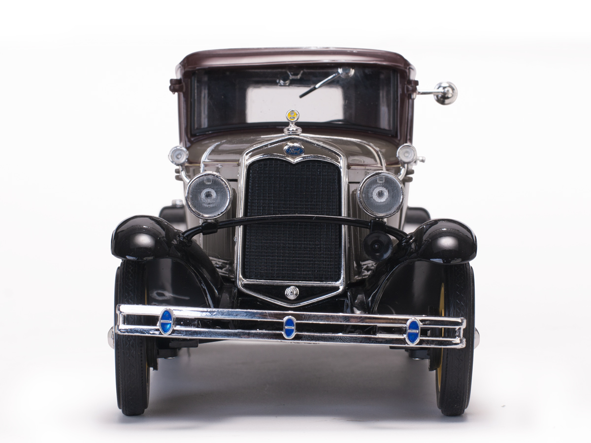 Ford Model A Coupe 1:18 Sun Star