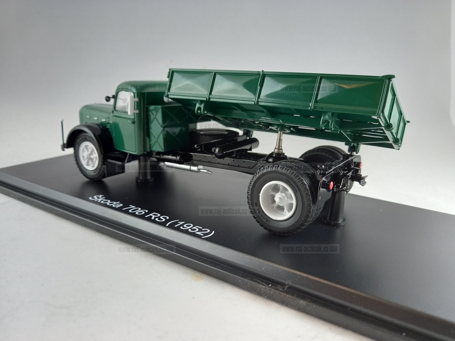Škoda 706 RS sklápeč r. 1952 1:43 Premium ClassiXXs