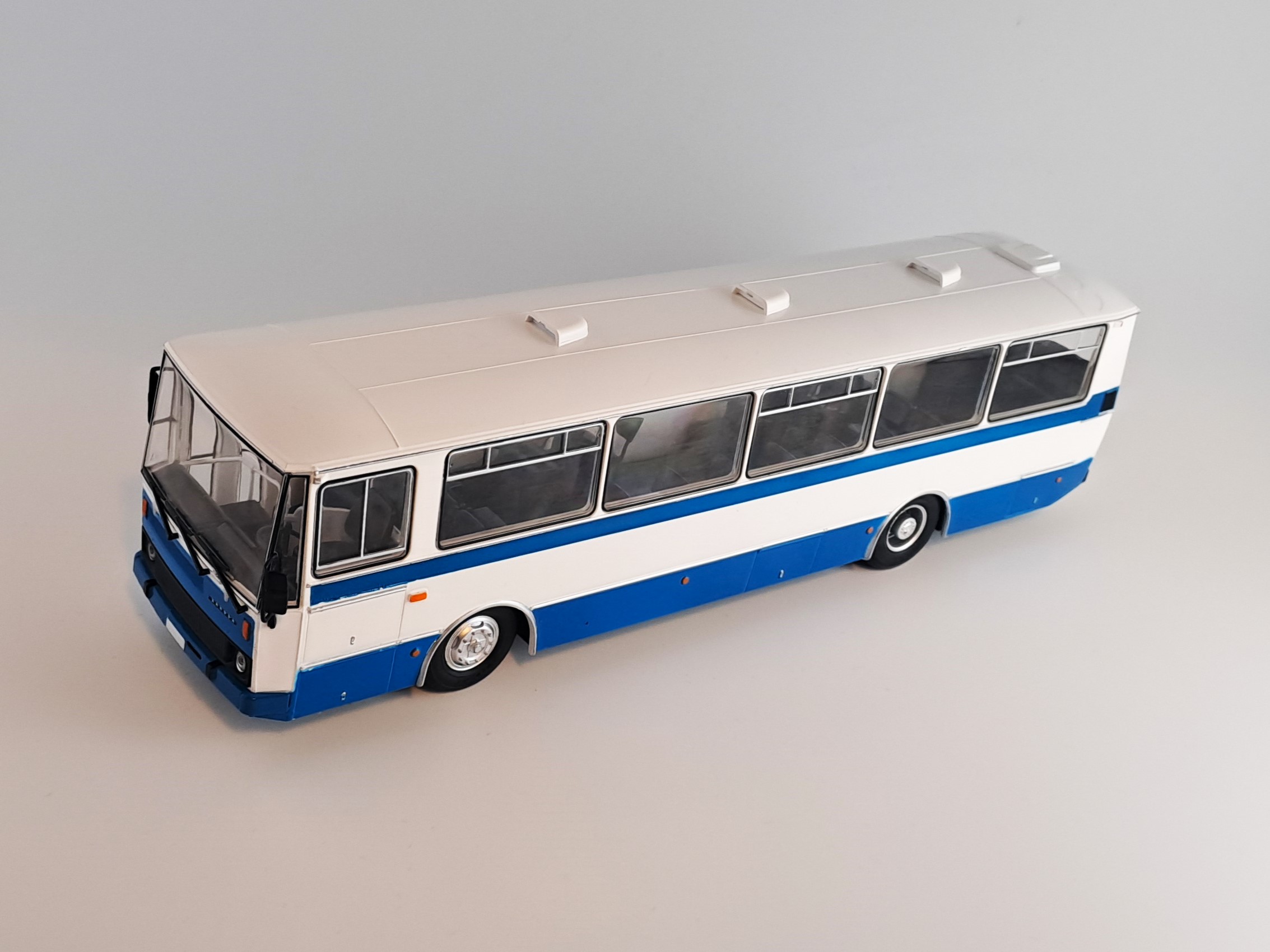 Karosa B732 autobusová kolekce 1:43 Modimio časopis s modelem