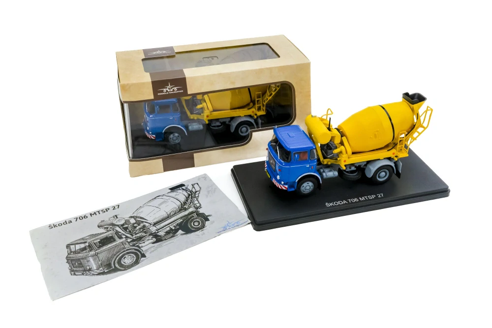 Škoda 706 MTSP 27 1:43 IXO