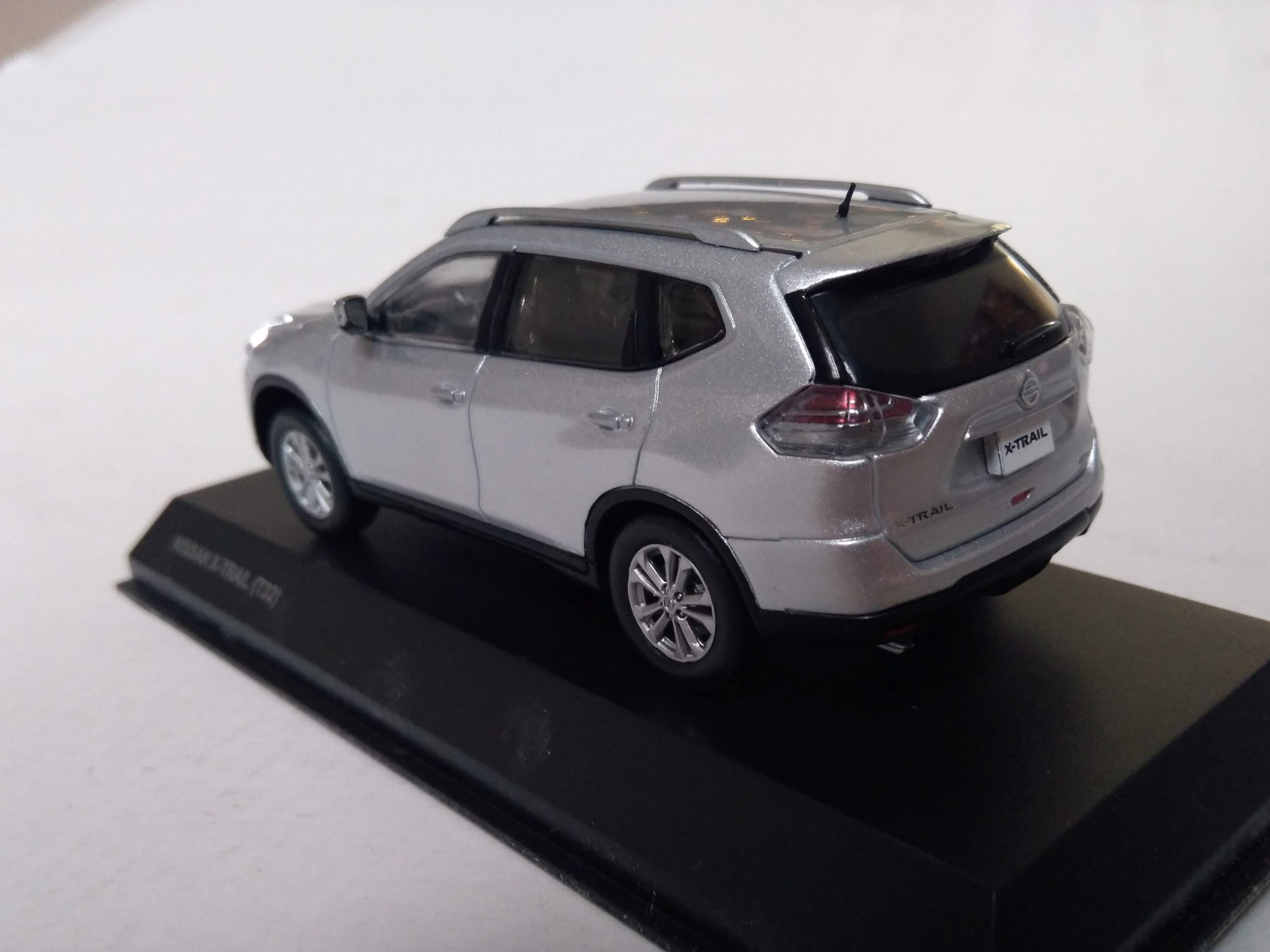 Nissan X-Trail 1:43 Kyosho