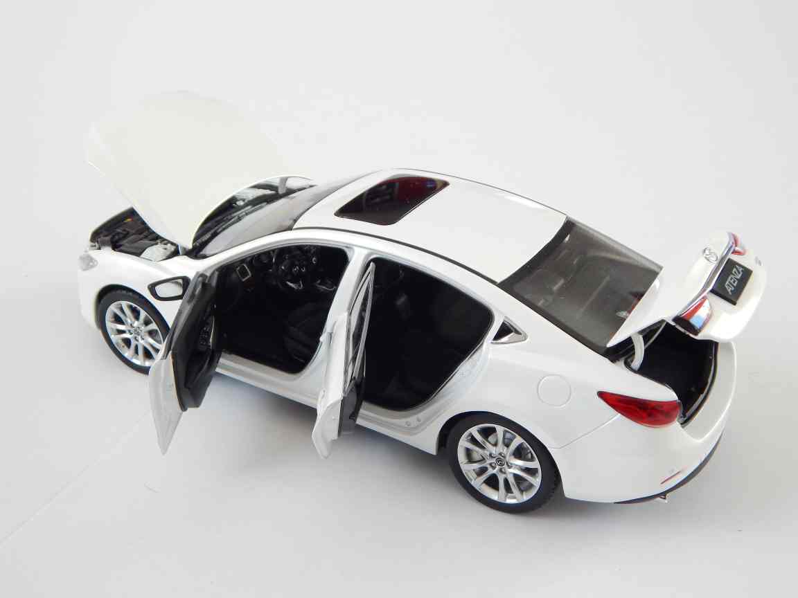 Mazda 6 2013 1:18 Dorlop