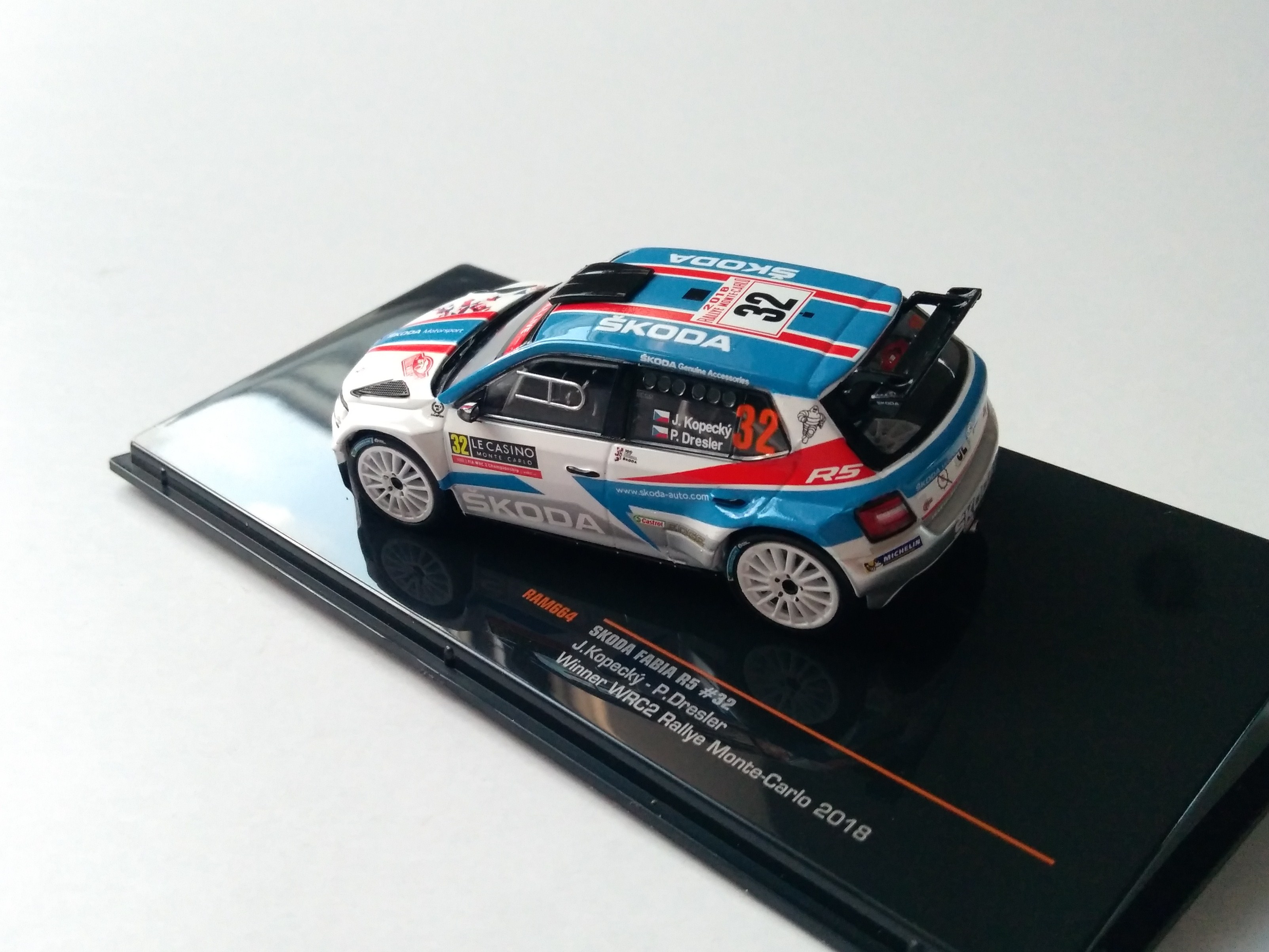 Škoda Fabia R5 no.32 Kopecký WRC 2018 1:43 IXO
