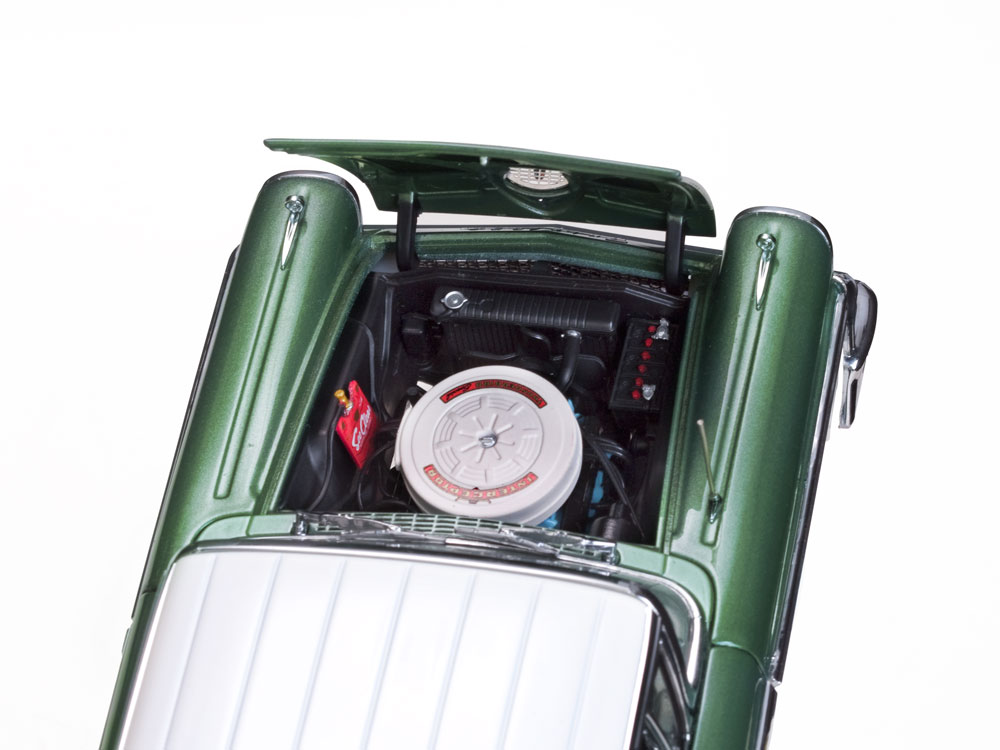 Ford Fairlane 500 HardTop 1:18 Sun Star
