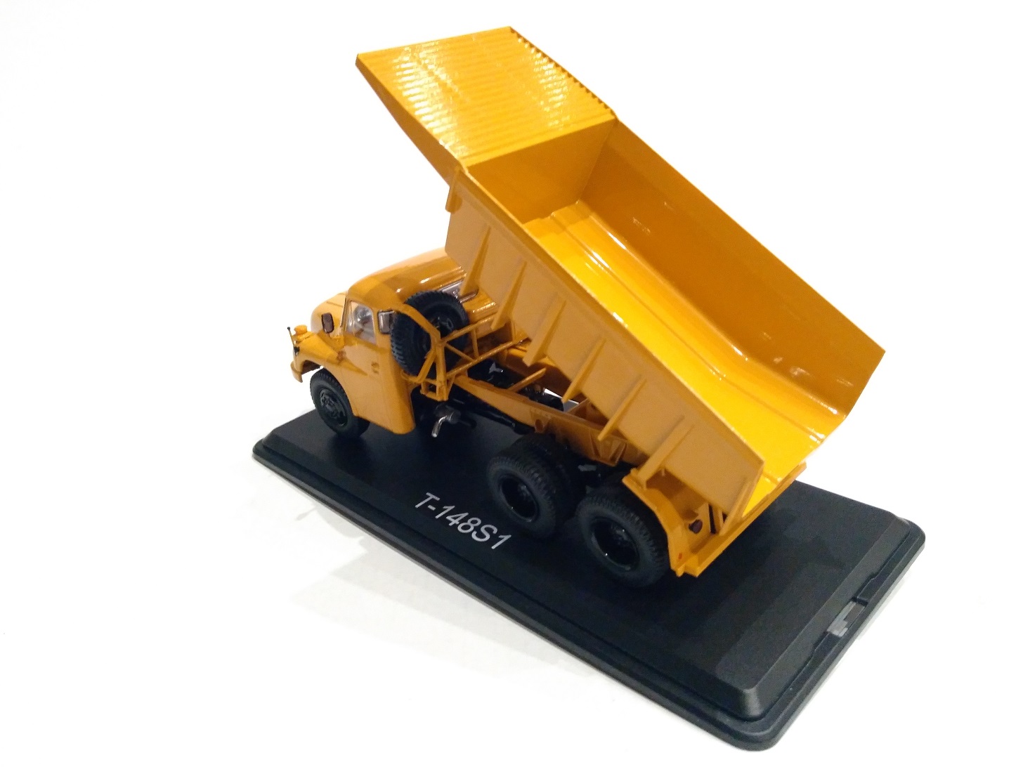 Tatra T148 S1 dumper 1:43 SSM