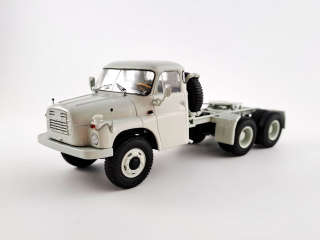 Tatra T148 NT 6x6 šedá 1:43 Auto Historia