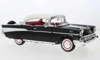 Chevrolet Bel Air Hardtop 1:18 Lucky Die Cast