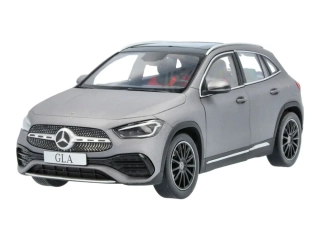 Mercedes GLA 1:18 Z Models