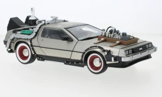 DeLorean DMC-12 Back to the Future Part III 1:18 Sun Star